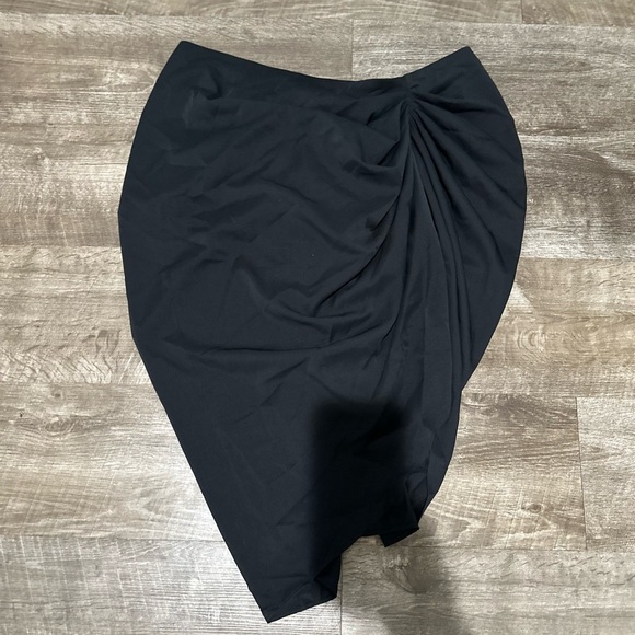 WDIRARA Women's Split Thigh Front Satin High Waist Ruched Zip Back plus size xxl - Picture 4 of 4